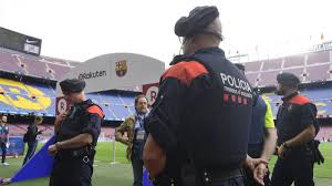 Los Mossos registran las oficinas del Barcelona