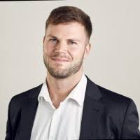 70+ perfiles de «Kaeser»