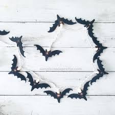 Icônes de hot glue gun svg gratuites dans des styles variés pour vos projets web, mobiles et de design graphique. Diy Halloween String Lights Simple Made Pretty 2020