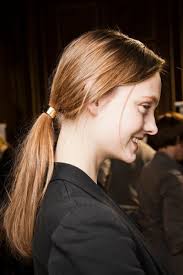 Short curly hairstyles for black women. The Cute N Easy Ponytail Dresser Upper That S Lurking In Your Jewelry Box Glamour