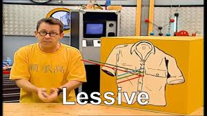 C'est une substance totalement biodégradable, qui n'est ni. Comment Garder Le Linge Bien Blanc C Est Pas Sorcier Youtube