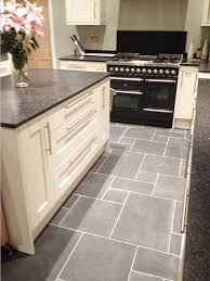 40 Outstanding Kitchen Flooring Ideas In 2020 Designs Inspirations In 2020 Kitchen Flooring Trendy Kitchen Tile Kitchen Floor Tile