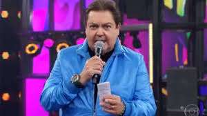 Novo salário de faustão na globo é vazado e choca: Salario De Faustao Na Globo E Sua Idade Surpreendem No Dia Do Aniversario Veja La Noticia