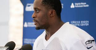 New NFL star given 1% chance to live but his mother refused to give in