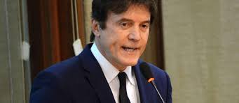 Resultado de imagem para robinson faria