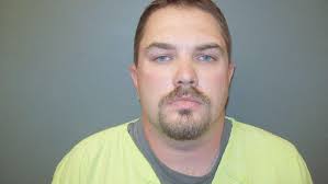 Former Dixon city marshal enters plea deal