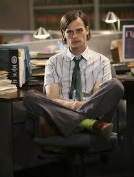Diana has paranoid schizophrenia and went off her medication during her pregnancy with spencer. Dr Spencer Reid Criminal Minds Schauspieler