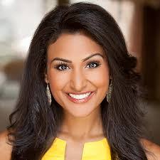 Sonja Bishop's Instagram, Twitter & Facebook