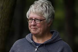 Some of you longer time coursing friends may remember Deb Duffert. Deb lost  her brief battle with cancer Tuesday July 23, 2024. Deb was my first  Deerhound mentor when I had my