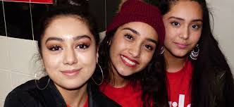 Leah Larocco's Instagram, Twitter & Facebook