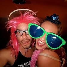 ✓ Yes, Marjorie Taylor Greene bought Palantir shares days before ICE  awarded the company a $30M contract.