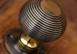 Your brass door handles will look as good as new after you implement the useful tips within this blog post. Door Knob Ideas 12 Stunning Styles For Interior Doors Bob Vila