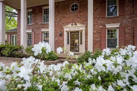 Maybe you would like to learn more about one of these? 2077 Fox Run Cv Memphis Tn 38119 Mls 10099635 Redfin