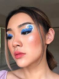 Alexa Play Ocean Eyes By Billie Eilish Makeupaddiction Artistry Makeup Face Art Makeup Creative Makeup