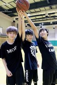 Bts members hosted a live session after the release of their new track butter. Netizens Talk About Jimin V And Jungkook S Glow Up And Fans Say They Feel Like Proud Mothers Seeing Bts S Maknae Line Mature Allkpop