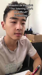 “Maria and Juan are going to the beach”