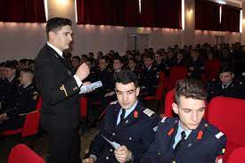 În slujba armatei româniei, oferind la nivel de. ForÈ›ele Navale Romane