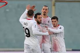 Klasemen liga italia serie a terbaru dan terkini, berdasarkan hasil pertandingan liga italia serie a terakhir. Hasil Dan Klasemen Liga Italia Ibrahimovic Cetak Sejarah Usai Dorong Kapten Fiorentina Ac Milan Tempel Inter Milan Bolasport Com