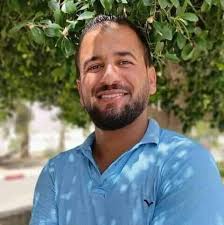 تمنياتنا بالشفاء العاجل ان شاء الله للطالب بالماجستير بحث طاقات متجددة سنة  ثانية عصام الزعفوري الذي تعرض لحادث منزلي خطير...