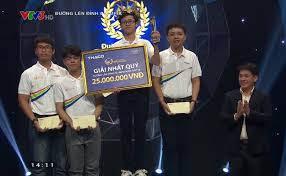 Không chỉ phá 2 kỷ lục của chương trình olympia, hải an còn sở hữu nhiều giải thưởng toán học, hoá học, biết chơi 3 nhạc cụ, sáng tác tản văn và thơ. Lá»™ Diá»‡n Thi Sinh Ä'áº§u Tien Vao Ck Ä'Æ°á»ng Len Ä'á»‰nh Olympia NÄƒm Thá»© 18 Vtv Vn