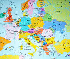 Je dunkler der farbton, desto höher der wert. Poster Europakarte Englisch Politisch Landkarte Europa Staaten Lander Wandkarte Eur 4 44 Picclick De
