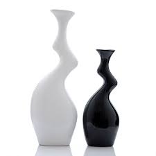 70 Vasi Moderni Per Interni Dal Design Particolare Mondodesign It Vasi Moderno Design Di Interni