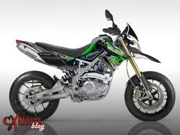 Klx 150 Supermoto Kawasaki klx 150 baru, generasi penerus dari klx150s, menawarkan pengendara performa.