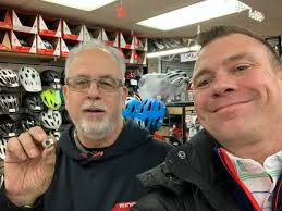 Eli Barlow⛷ (@eliottbarlow)