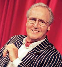 Summer stage snaps: the shows that opened this week in years gone by