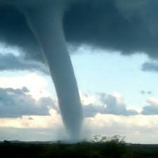 29 fokos a balaton vize. Tornado Csapott Le Ukrajna Deli Reszen