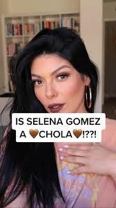 Selena Salinas's Instagram, Twitter & Facebook