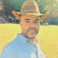 Ex-presidente fez bateria de exames em Brasília após passar mal nesta  semana Veja mais detalhes 👇