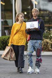Jaden smith's new girlfriend : Jaden Smith And Girlfriend Odessa Adlon Go On Grocery Run Daily Mail Online