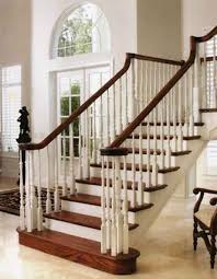 GAMBAR MODEL TANGGA RUMAH KLASIK Desain Interior Tangga Klasik 