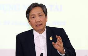 Tiến sỹ Trần Anh Tuấn - Người quan sát