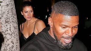 Jamie foxx is mourning the tragic death of his younger sister deondra dixon, who has passed away at the young age of 36. Jamie Foxx Mystery Woman Leave His Birthday Party Pics Hollywood Life
