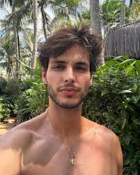 Junho, obrigado por cada detalhe. Que venha julho com ainda mais histórias  pra contar