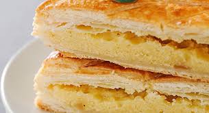 Les 50 Meilleures Recettes De Galettes Des Rois En 2021 Recette Galette Des Rois Recette Galette Galette Des Rois Revisitee