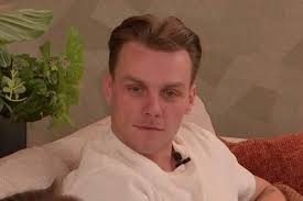 André Hazes look-a-like brengt Haagse Milou op hol in Lang Leve de Liefde