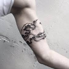 Tribal armband tattoos are common amongst men who want to flaunt their inner strength and velour. 100 Armband Tattoo Designs For Men And Women You Ll Wish You Had More Arms