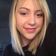 Lexi Thomas's Instagram, Twitter & Facebook