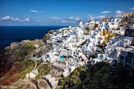 Great poets have sung its praises, a 4.000 year old history. 20 Amazing Things To Do In Santorini Greece Earth Trekkers