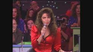 Le sue pubblicazioni sono suddivise in 86 album ufficiali su etichetta five. Cristina D Avena Canta Cri Cri A Buon Compleanno Canale 5 Play Cult Video Mediaset Infinity