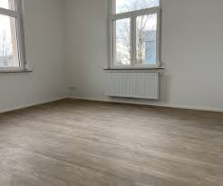 Verwaltet und vermietet werden sie von der degewo, gesobau, gewobag, howoge, stadt und land und wbm. Freundliche 3 Zimmer Wohnung Teningen Kondringen Durrschnabel Immobilien Gmbh