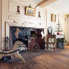 Personalized home decor is the best way to share life's joy. Holiday Decorating For An Early Home Country House Decor Primitive Homes Primitive Decorating Country