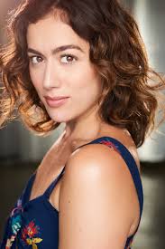 Meet Thais Menendez, a new member of our Enter Stage Right team! Thais is a  Cuban-American bilingual actress, teaching artist, and yogi from Miami. A  graduate of Boston College, she recently relocated