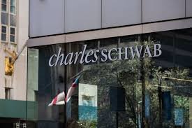 Charles Schwab in Talks to Buy USAA Wealth-Management, Brokerage Units - WSJ