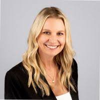 Melissa Cornett's Instagram, Twitter & Facebook