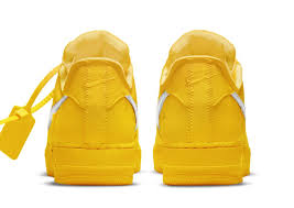 In order to keep the tradition, virgil used. Off White X Nike Air Force 1 University Gold Alle Infos Snkraddicted