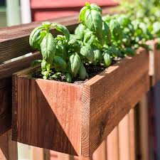 This spring, liven up your railings, indoors or out, with herbs, flowers or plants using these cool new greenbo railing planters. Diy Railing Planters For Your Deck Or Balcony The Handyman S Daughter